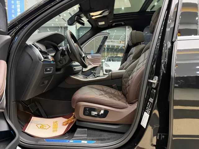BMW X5 — Фото автомобиля 4