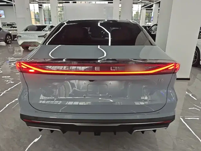 Geely Galaxy L6 — Фото автомобиля 5