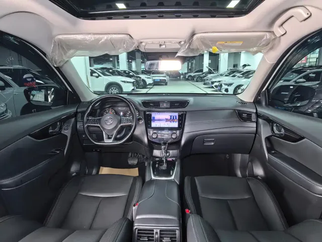 Nissan X-Trail — Фото автомобиля 15