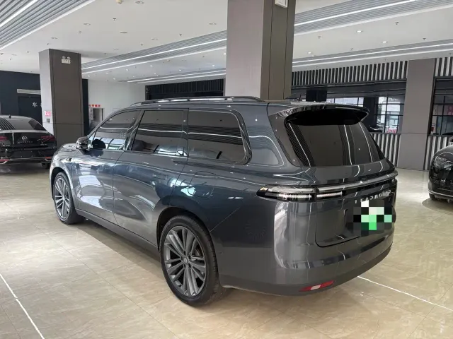Leapmotor C16 — Фото автомобиля 6