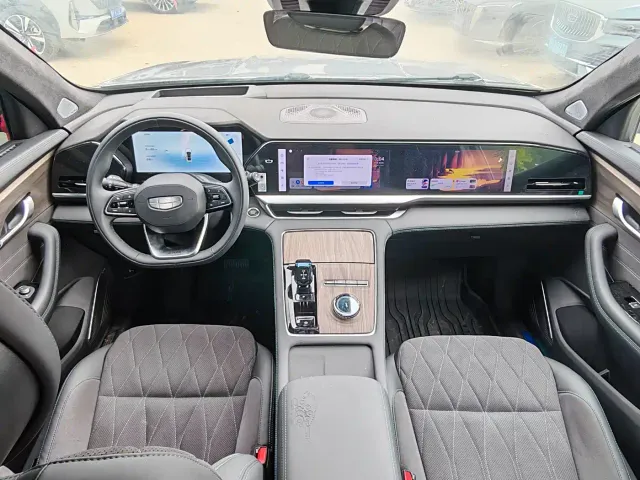 Geely Xingyue L — Фото автомобиля 5