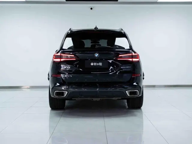 BMW X5 — Фото автомобиля 6
