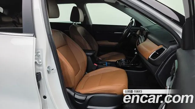 Kia Seltos — Фото автомобиля 17
