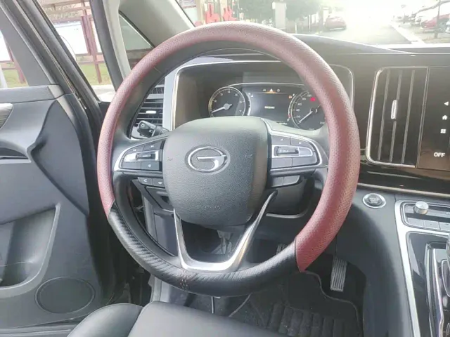 GAC Trumpchi M8 — Фото автомобиля 10