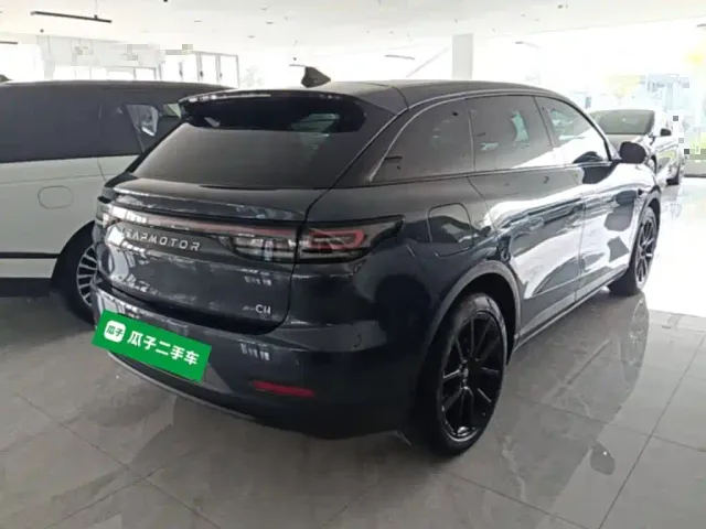 Leapmotor C11 — Фото автомобиля 6