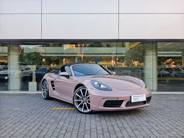 Porsche 718 — Фото автомобиля 20