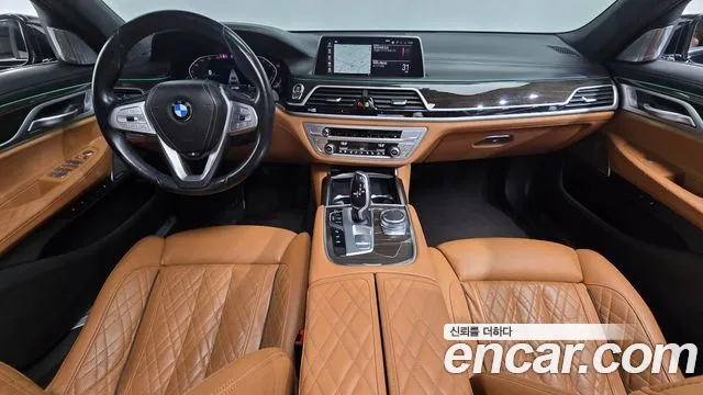 BMW 7 Series G11 — Фото автомобиля 7