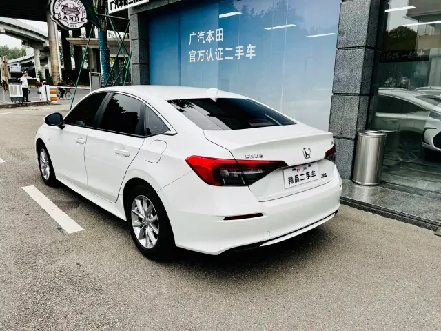 Honda Civic — Фото автомобиля 4