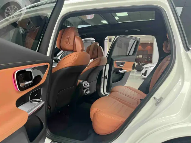 Mercedes-Benz GLC-Class — Фото автомобиля 10