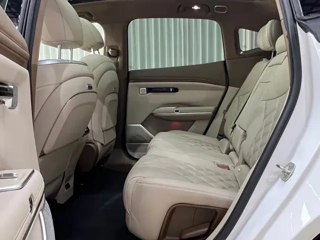 GAC Hyptec HT — Фото автомобиля 11