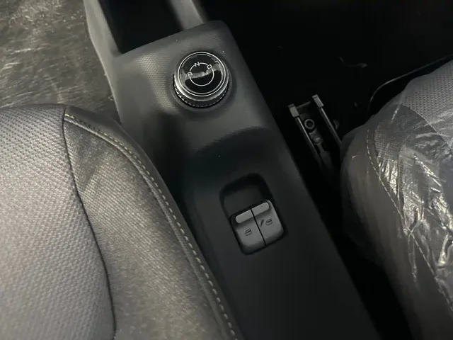 Wuling Zhiguang NEV — Фото автомобиля 14