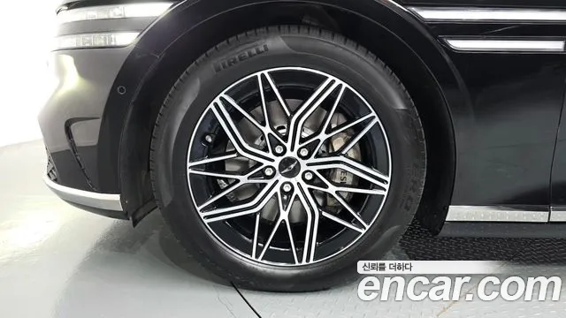 Genesis G90 RS4 — Фото автомобиля 5