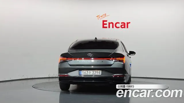Hyundai Avante CN7 — Фото автомобиля 4