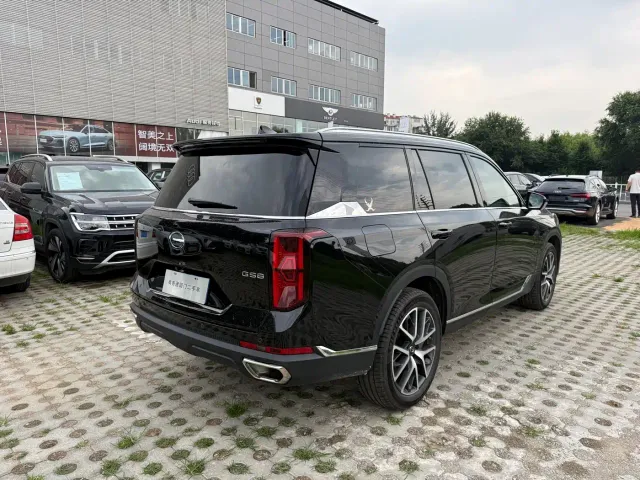 GAC Trumpchi GS8 — Фото автомобиля 15