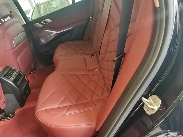 BMW X5 — Фото автомобиля 16