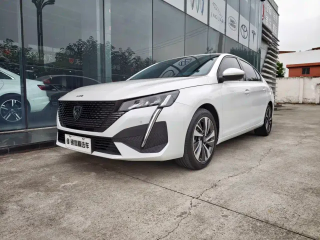 Фотография автомобиля — Peugeot 408