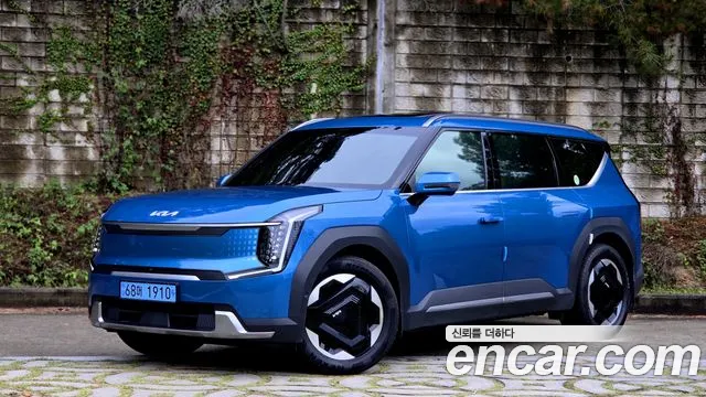 Kia EV9 — Фото автомобиля 2