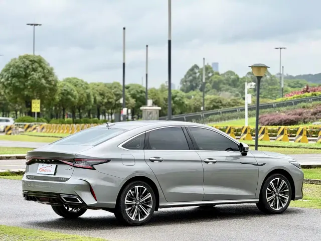 Chery Arrizo 8 — Фото автомобиля 7
