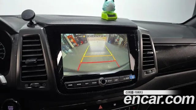 KG_Mobility_Ssangyong Rexton Новый Rexton Sport Дизель 2.2 4WD — Фото автомобиля 15