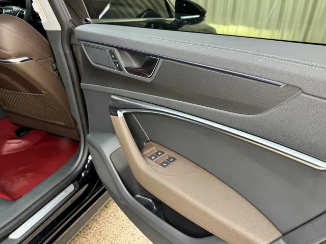 Audi A7L — Фото автомобиля 26