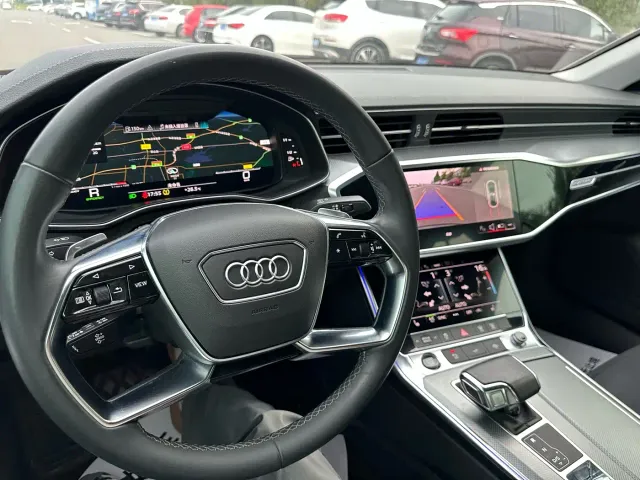 Audi A7L — Фото автомобиля 14
