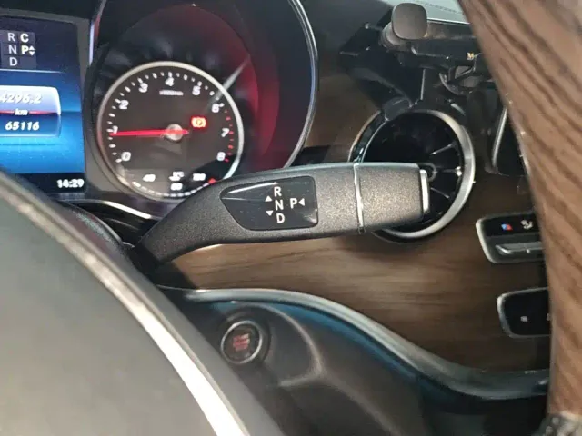 Mercedes-Benz V-Class — Фото автомобиля 13