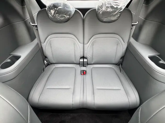 Dongfeng eπ 008 — Фото автомобиля 9