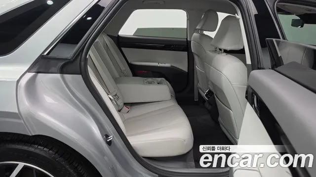 Hyundai Grandeur GN7 — Фото автомобиля 11