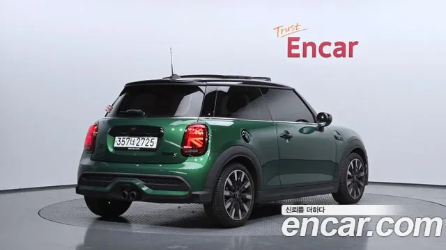 Mini Cooper — Фото автомобиля 2