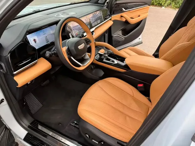 Geely Xingyue L Extended-Range EV 2022 1.5T DHT Range-extender Electric Ultimate Edition — Фото автомобиля 10