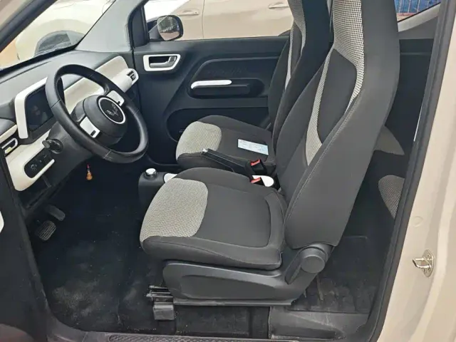 Wuling Hongguang Mini EV — Фото автомобиля 9
