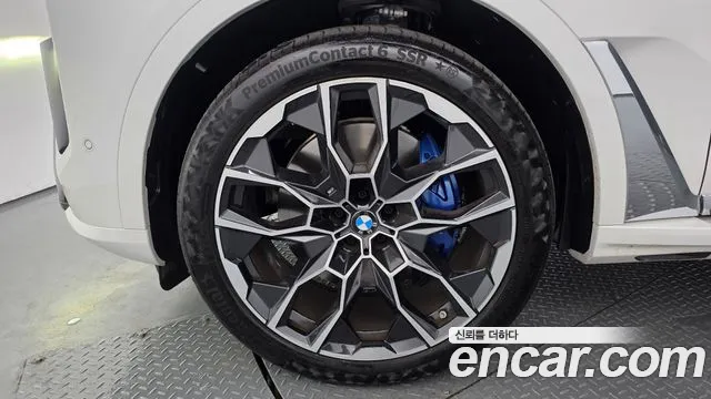 BMW X7 — Фото автомобиля 5