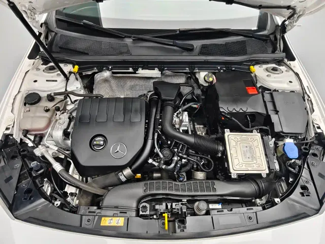 Mercedes-Benz A-Class — Фото автомобиля 6
