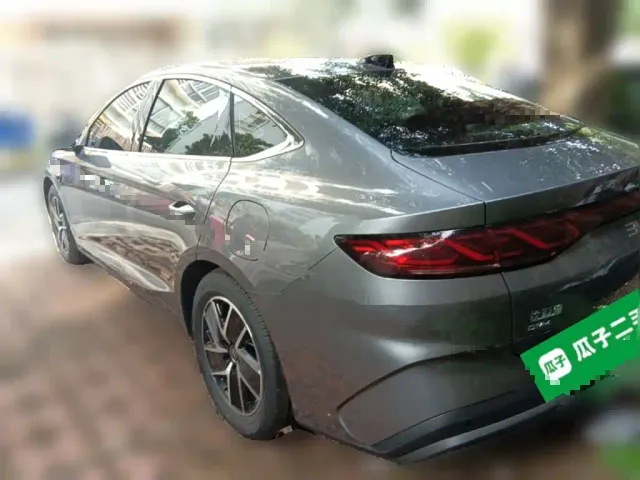 BYD Qin L — Фото автомобиля 4