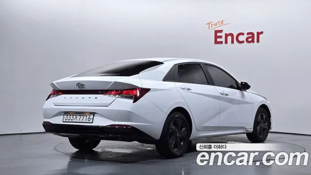 Hyundai AVANTE Smart — Фото автомобиля 2