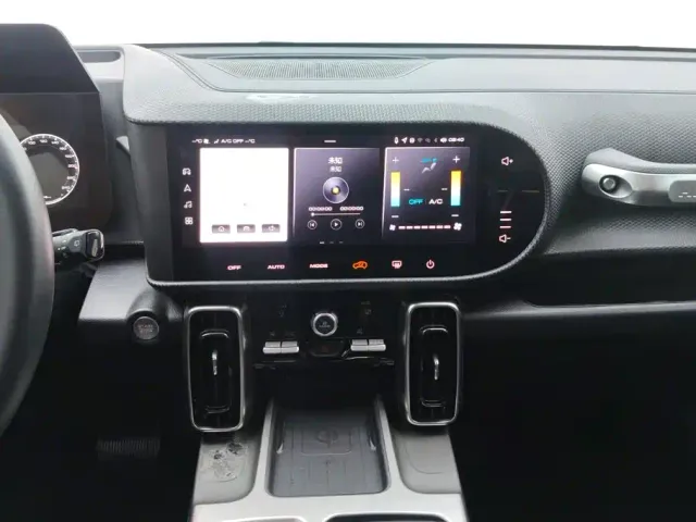 Haval Big Dog — Фото автомобиля 13