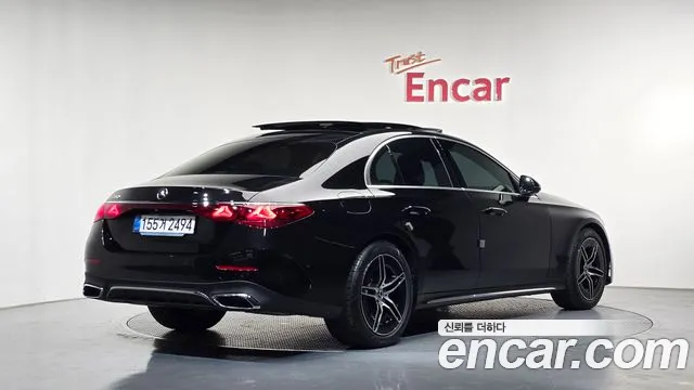 Mercedes-Benz E-Class W214 — Фото автомобиля 2
