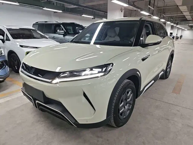 Фотография автомобиля — BYD Yuan UP