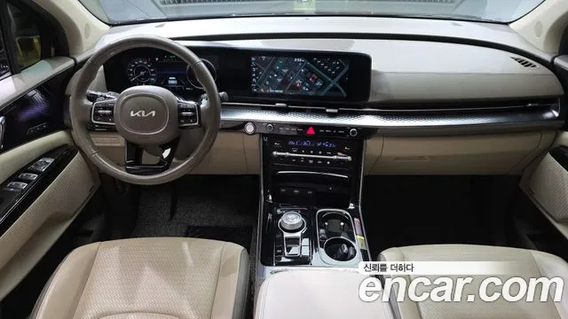 Kia Carnival Generation 4 — Фото автомобиля 10