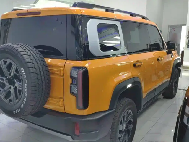 BAIC BJ40 — Фото автомобиля 6