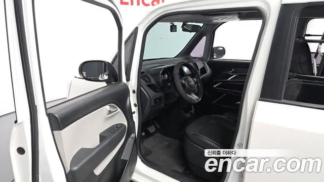 Kia RAY Новый Kia Ray Фургон — Фото автомобиля 10