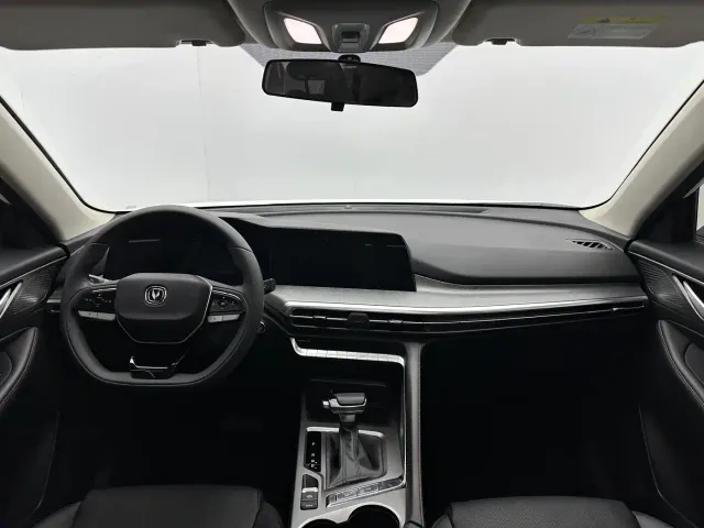 Changan CS35 Plus — Фото автомобиля 7