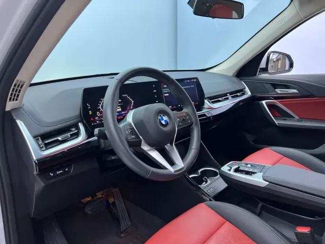 BMW X1 — Фото автомобиля 5