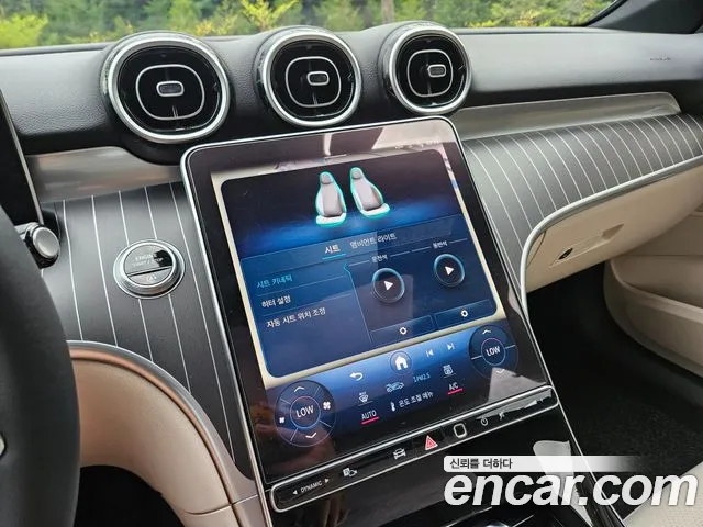 Mercedes-Benz C-Class — Фото автомобиля 12