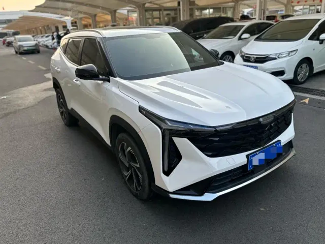 Geely Boyue — Фото автомобиля 3