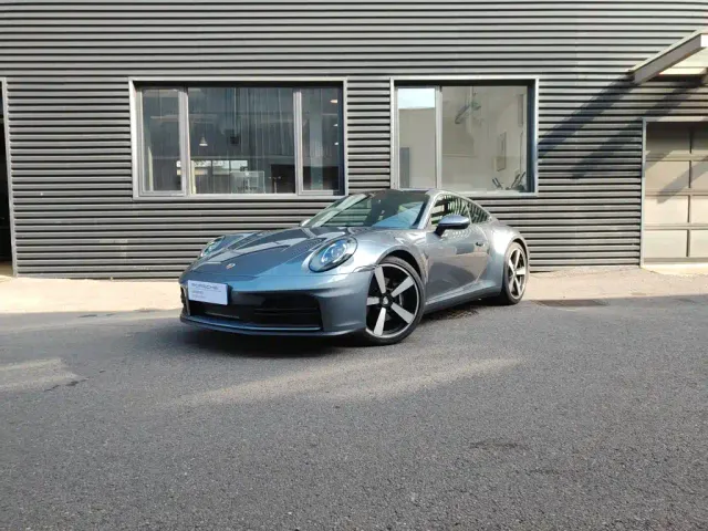 Фотография автомобиля — Porsche 911