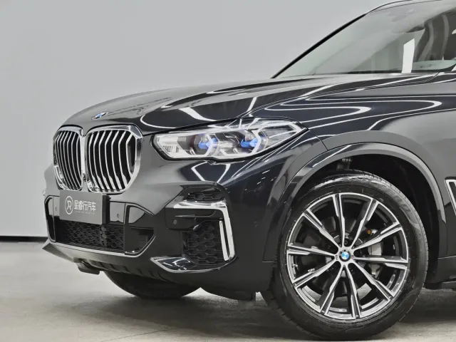 BMW X5 — Фото автомобиля 24