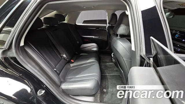 Hyundai Grandeur GN7 — Фото автомобиля 17