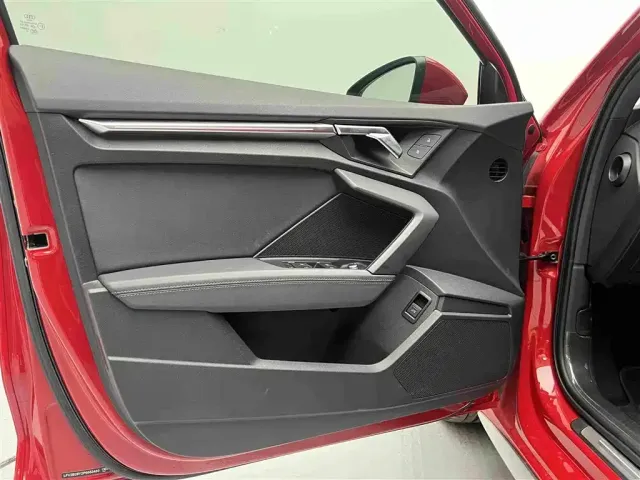 Audi Audi A3 2024 Model Sportback 35 TFSI Fashion Sport — Фото автомобиля 10