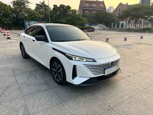 Фотография автомобиля — Changan Lamore